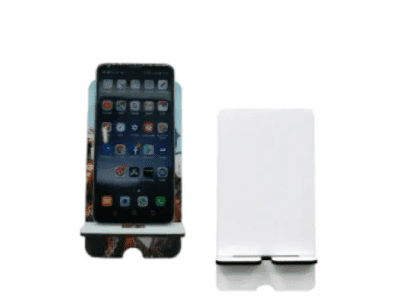 מתקן לנייד מגיע בשני חלקים